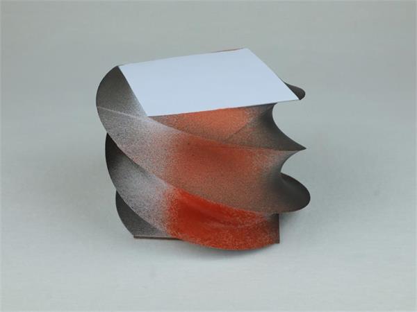 Notizblock gedreht: Schwarz-Orange